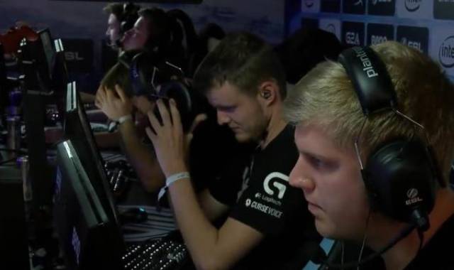 球迷热情也 球迷热情也